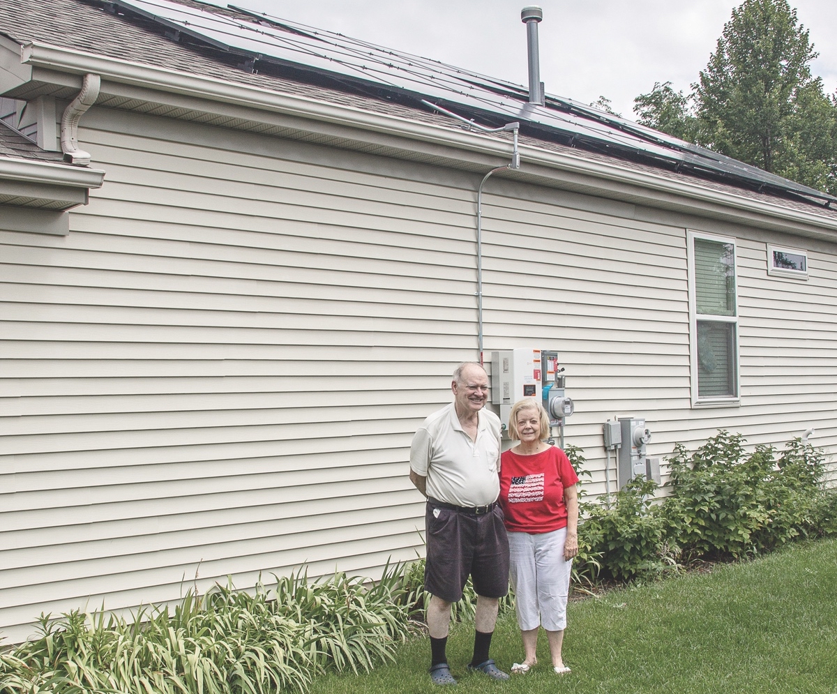 Jim and Linda Robinson are the first SC homeowners to switch to solar power. Environmental concerns and cost savings motivated their decision. (Photos by Tony Pratt/Sun Day)