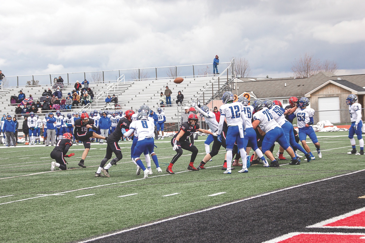 Low temps at playoff game don’t stop Red Raiders from taking first round by storm. (Photos by Tony Pratt/Sun Day)
