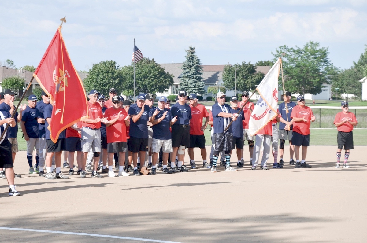 Sun City softball solutes military veterans on September 11. (Photo by Christine Such/Sun Day)