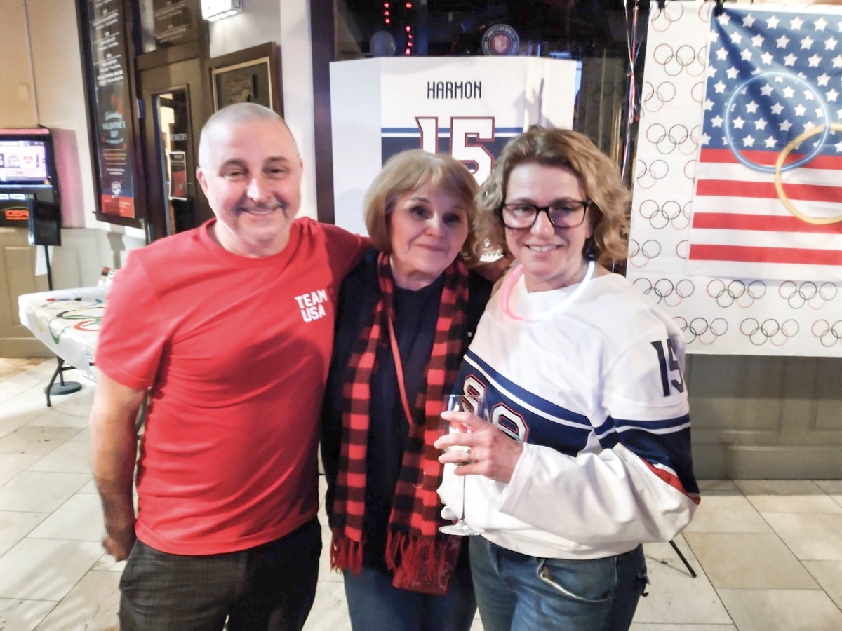 Harmon’s family waiting for the game to begin. (Photo by Christine Such/My Sun Day News)