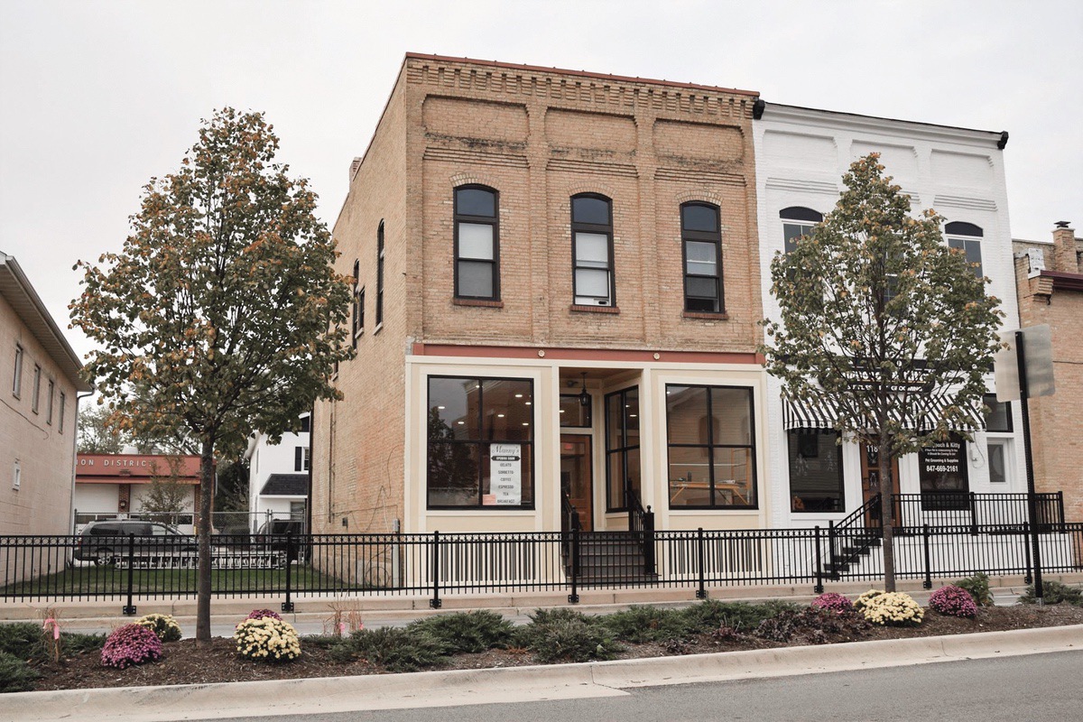 Chris and Barb Lincoln, owners of the Lincoln Farmstead, plan on opening a new business after purchasing the building that housed Manny’s Gelato and Cafe. (Photo provided)