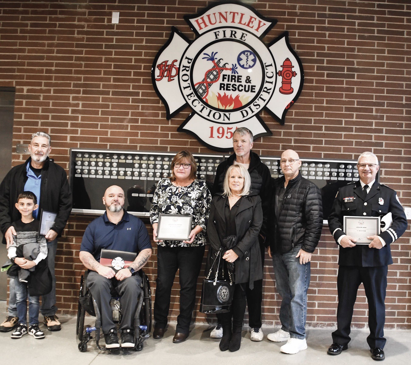 Award recipients and guests at the lifeSaving ceremony for the actions taken to save Sun City softball player Dave Rodiek’s life, when he collapsed with cardiac arrest during a game. (Photo by Christine Such/My Sun Day News)