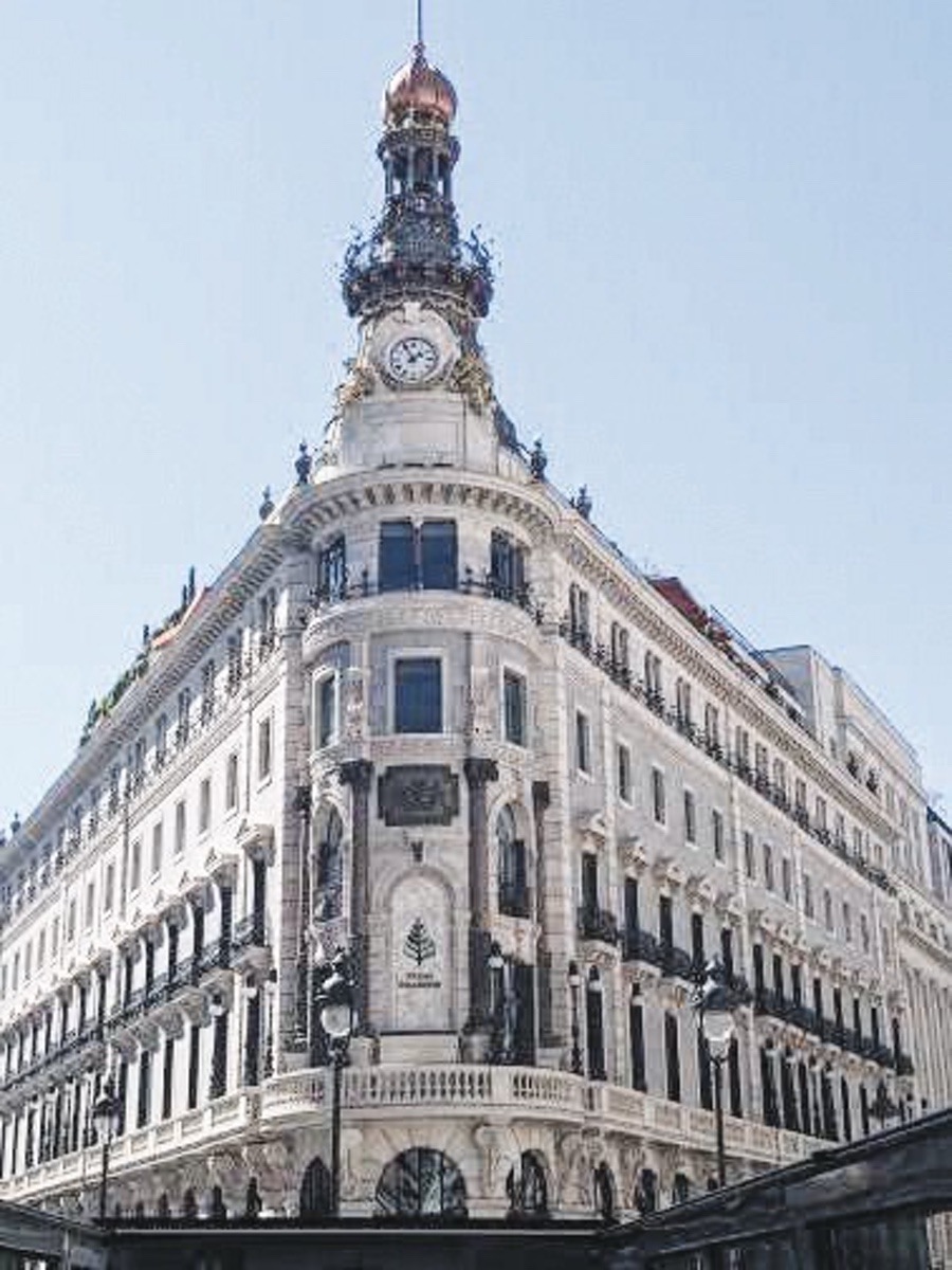 Banco Español de Crédito, S.A. (Spanish Credit Bank) in Madrid. (Photo by Mike Giltner/My Sun Day News)