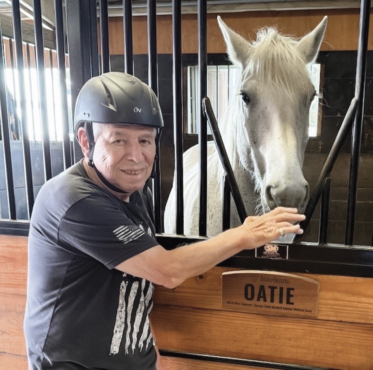 Sun City resident Russ Kovar with his therapy horse, Oatie, at BraveHarts, a therapeutic equestrian riding center. (Photo provided)
