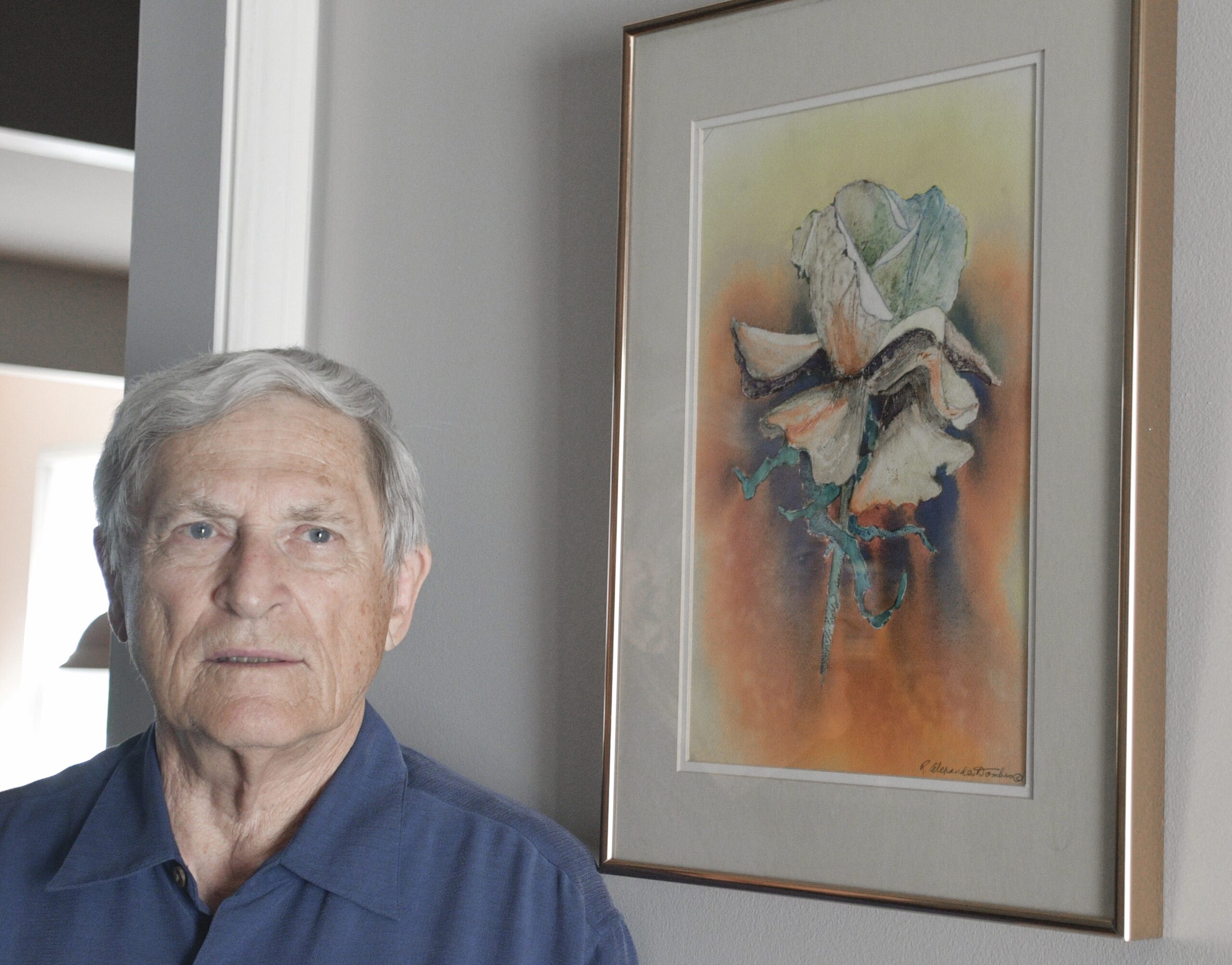 Sun City resident Rob Dombro spent a career as a research chemist then picked up a brush in his retirement and became a locally renowned artist (Photo by Christine Such/My Sun Day News)